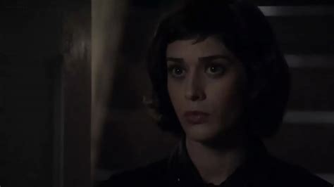 Lizzy Caplan Masters Of Sex And2014and S2e1