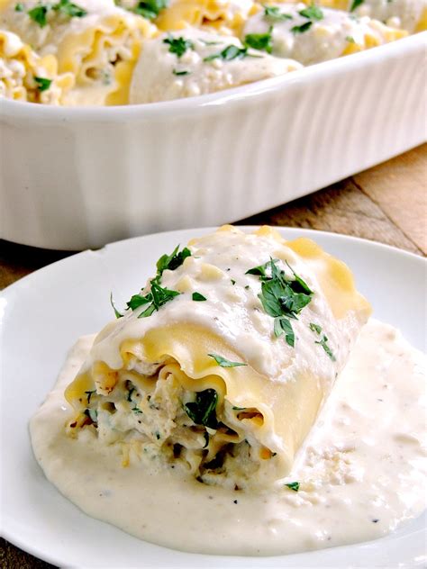 Cook pasta according to package instructions. Chicken Alfredo Lasagna Rollups - Easy Home Meals