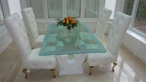 Create Memories Around An Exquisite Glass Dining Room Table Sans Soucie Art Glass
