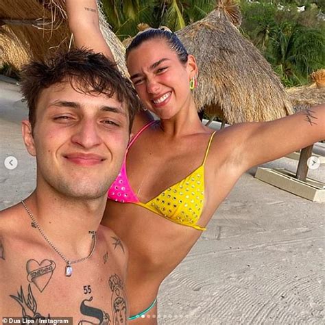 And now after leaving us guessing, dua lipa has finally made her relationship with anwar hadid instagram official. Dua Lipa and boyfriend Anwar Hadid soak up the sun in St ...