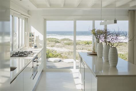Expert Advice On How To Do Hamptons Style Interiors Better Homes And