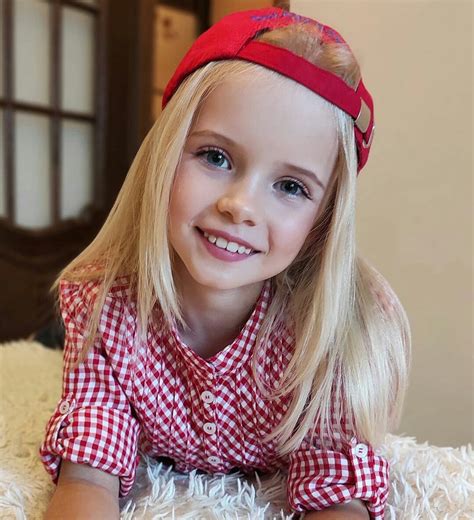 Pin De Astrely Tsukino Em Yana Gaidukevich Moda Infantil Feminina Garotas Moda