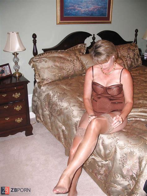 Light Haired Mature Wifey Flashes Off In Front Of Her