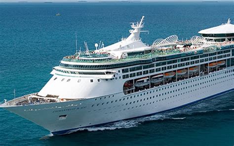 Enchantment of the seas best cabins. Enchantment of the Seas Cruise: Expert Reviews & Passport ...