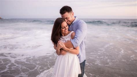 Complete Guide To Engagement Photography 10 Tips