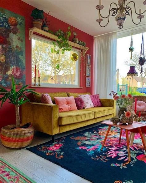 33 Lovely Colorful Living Room Ideas Homyhomee In 2020 Colourful