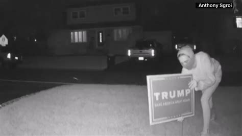 Thieves Caught On Camera Snatching Donald Trump Signs Abc11 Raleigh Durham