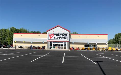 Tractor Supply Company Oxford Architecture