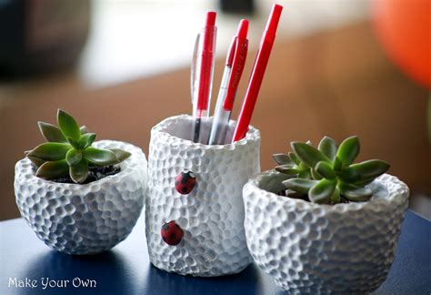 Making a small pot with clay is extremely easy. Make Your Own: Air-Dry Clay Succulent Planters