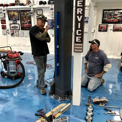 Vehicle lifts/hoists for truck, bus, commercial vehicles. How to Level a Two-Post Hoist - BendPak