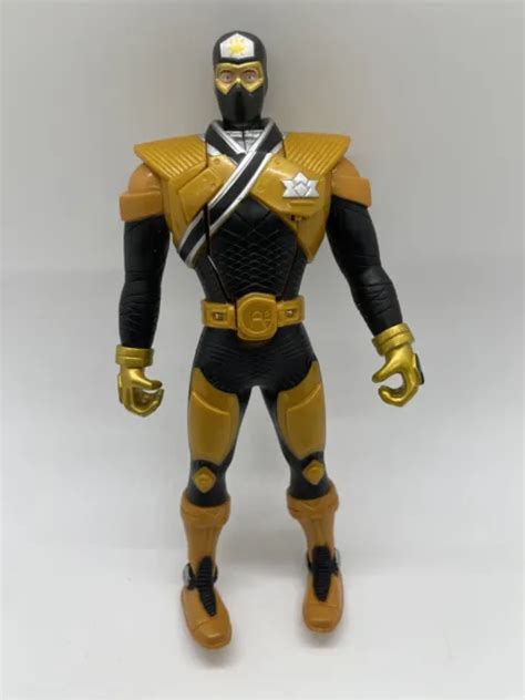 Power Rangers Samurai Armor Morphin Gold Ranger Action Figure