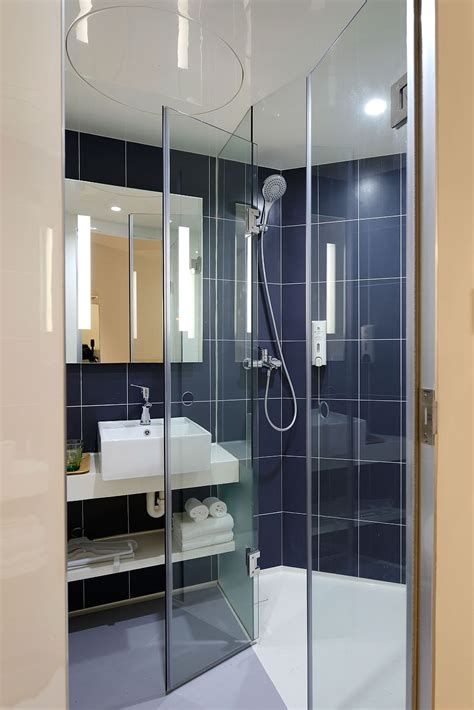 Clear Glass Shower Room Apartment Architecture Bath Towels Bathroom Bathtub Cabinet Piqsels