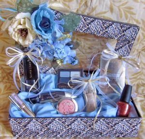Kartu ucapan pernikahan berikut contoh desain cakepins com. kotak kulit motif Tema biru-gold (Dengan gambar ...