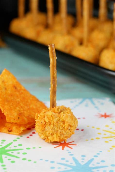 Although if someone came up with a dip made of doritos, i'd probably eat that too! Mini Doritos Cheese Balls - Miss in the Kitchen
