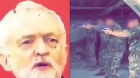 لندن تحقق بفيديو لإطلاق جنود النار على ملصق لزعيم المعارضة Cnn Arabic