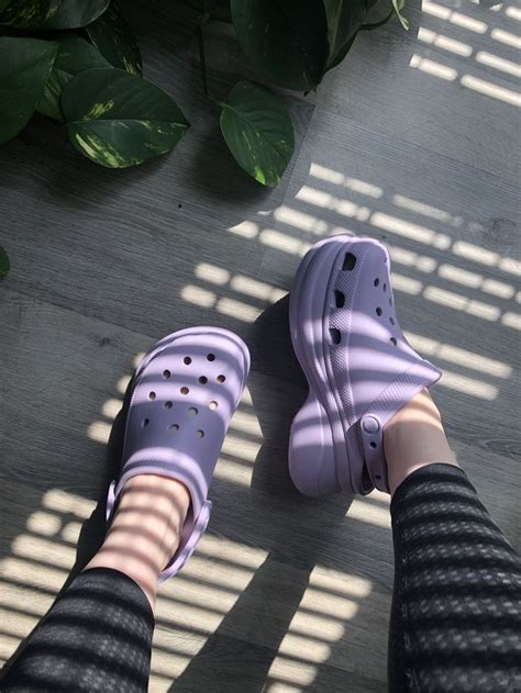 Pin By Helena 🌻 On Kicks Crocs Fashion Crocs Outfits Crocs Bae