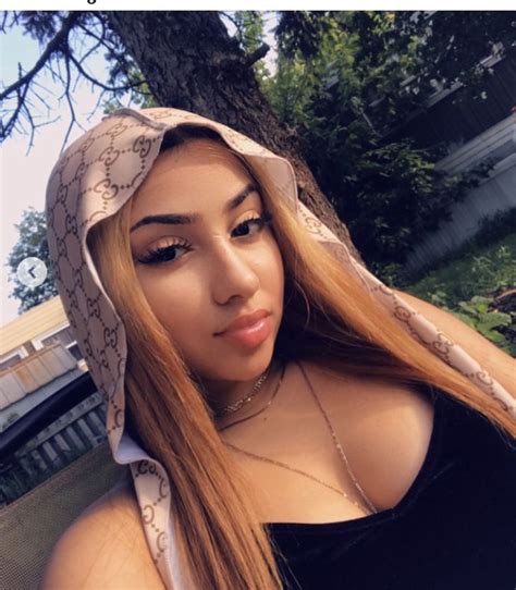 Curly hair with bangs looks extremely cute and feminine. Baddie | Baddie hairstyles, Light skin girls, Hair styles