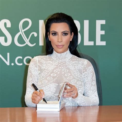 Kim Kardashian Bans Selfies At Her Selfie Book Launch Daily Dish