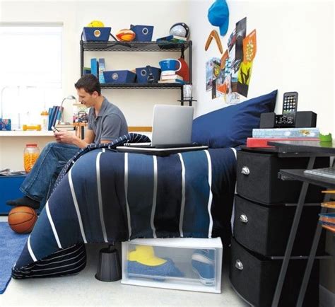 17 Best Ideas About Guy Dorm Rooms On Pinterest Guy Dorm Rooms