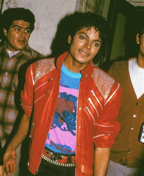 Michael Jackson Guinnes Book Apple Head King Of Pops Mj Red