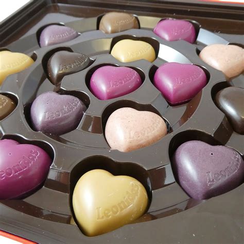 16 Leonidas Assorted Chocolates With Valentine S T Box