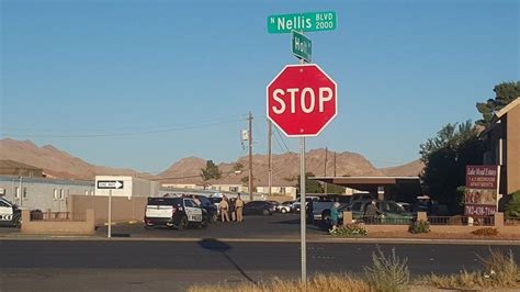 Suspect In Custody Following Barricade Near Nellis And Lake Mead Ksnv