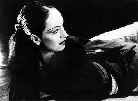 Alessandra celentano (milano, 17 novembre 1966) è una coreografa ed ex ballerina italiana. Alessandra Celentano, ci racconta del suo percorso ...