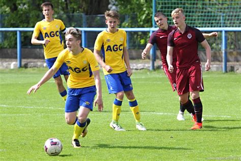 Vítejte na oficiálních webových stránkách fotbalového klubu ac sparta praha. FK Teplice - U17: FK Teplice vs. AC Sparta Praha 2:0