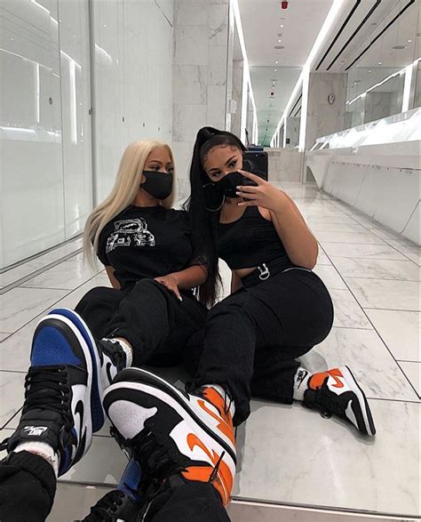 𝐥𝐮𝐯𝐝𝐞𝐳𝐳𝐢 𝐩𝐢𝐧𝐬 🖤 Matching Outfits Best Friend Best Friend Outfits