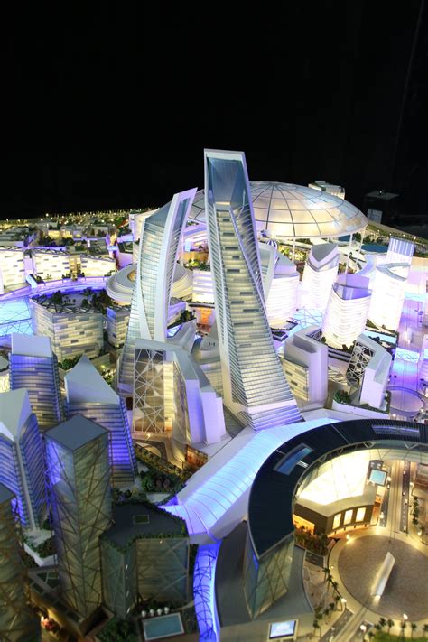 Physical Model Of Worlds First Climate Controlled City In Dubai