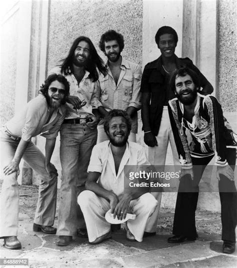 Photo Of Average White Band Posed Group Portrait Of L R Alan News