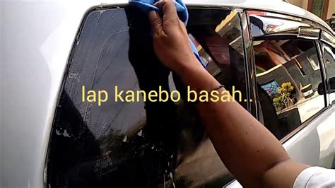 Reporter gridoto.com radityo herdianto akan menjelaskan kepada anda. Cara membersihkan jamur kaca mobil - YouTube
