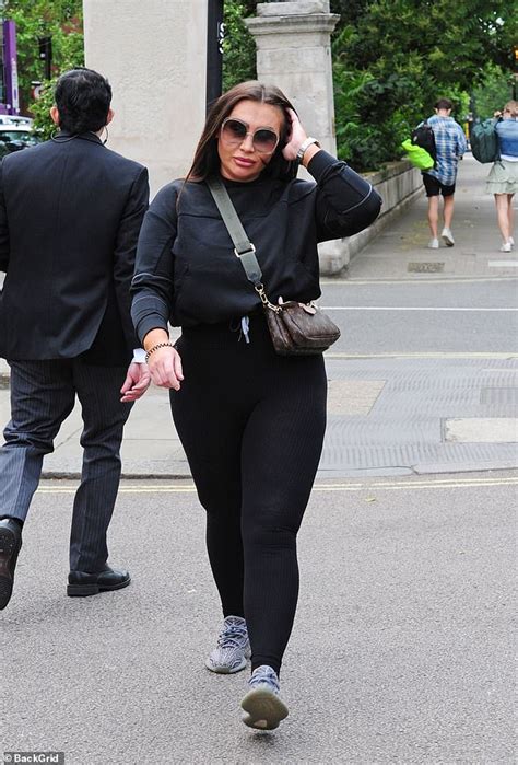 Lauren Goodger Showcases Her Famously Peachy Derriere In Leggings As