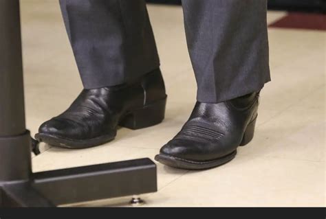 Magas Want Everyone To Know That Ron Desantis Does Not Wear High Heelshe Wears Cuban Boots