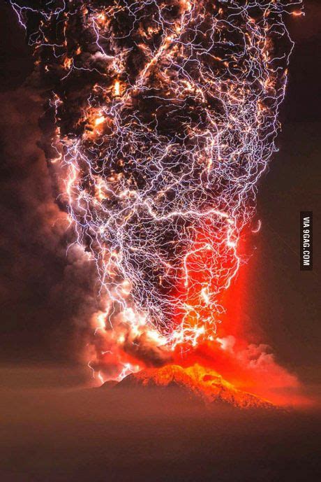 Volcanic Lightning Wtf Amazing Nature Mother Nature Nature