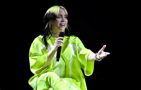 Billie Eilish Responds To Losing 100k Followers After Posting Boobs