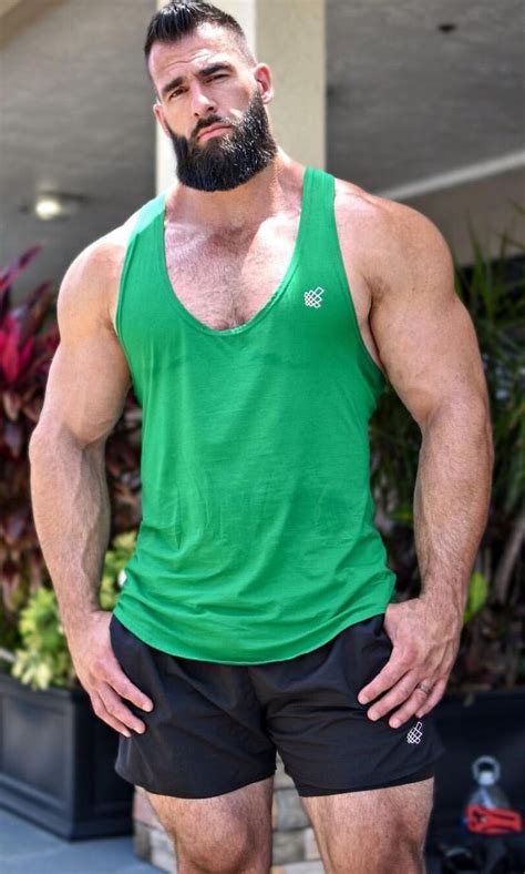 Pin By Mateton On Nick Pulos Sexy Men Muscular Men Muscle Men