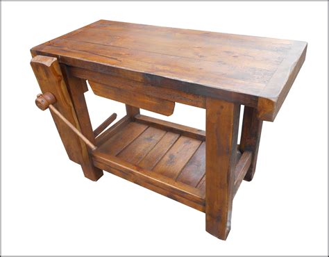 Ecco alcuni esempi di banchi da falegname che si possono trovare su amazon. Piccolo banco da falegname con morsa in legno - La Commode ...