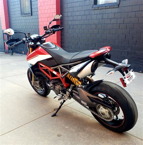 Ducati updated its hypermotard for the 2016 model year and carried that forward to 2018. New 2020 DUCATI HYPERMOTARD 950 SP Motorcycle in Denver ...