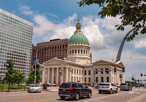 Old Courthouse In St Louis Saint Louis Usa June 19 2019