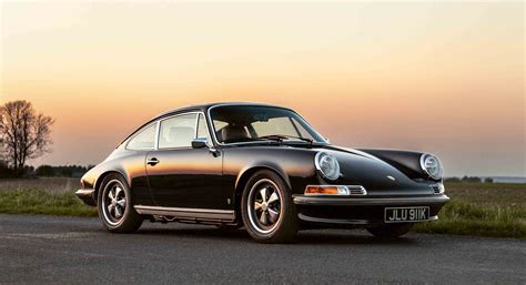 The Classic Touring Series Ii Porsche 911 By Paul Stephens Opumo Magazine