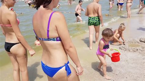 19072017 С детьми на Ейском городском пляже Алена перестала боятся воды Дети рисуют Youtube