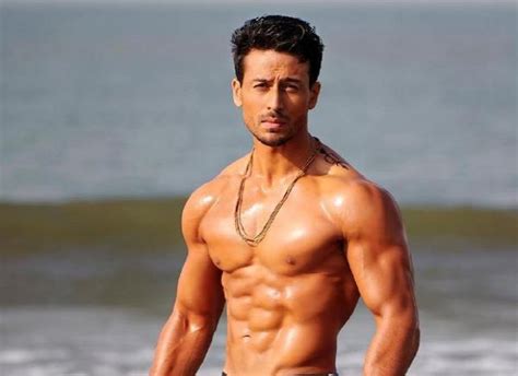 Video Tiger Shroff Goes In Prep Mode For Baaghi With Intense