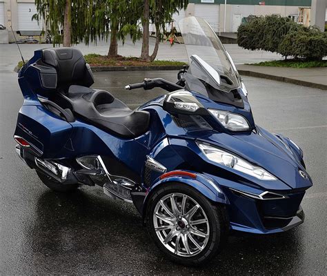 list 93 pictures pictures of a spyder motorcycle excellent 10 2023