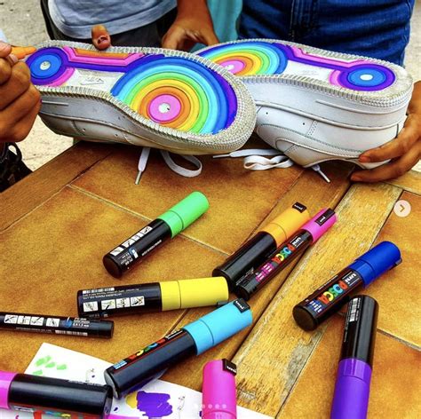 Using Pens To Decorate The Soles Of Your Shoes Gloucestershire