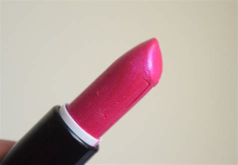 Hard Candy Provocative Fierce Effects Lipstick Review