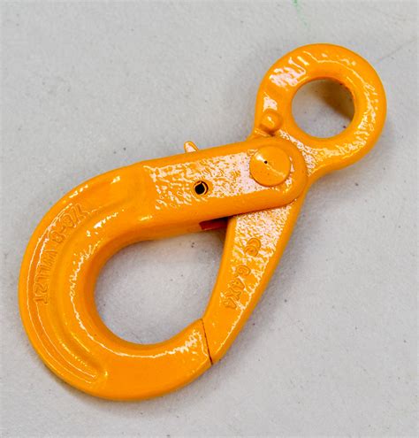 Self Locking Safety Hook 78mm Wll 20ton Eye Type Grade 80 Chain Lif