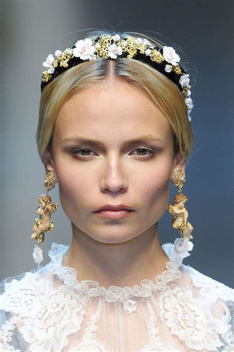 Dolce And Gabbana Fall 2012 Runway Pictures Holiday Hair Accessories