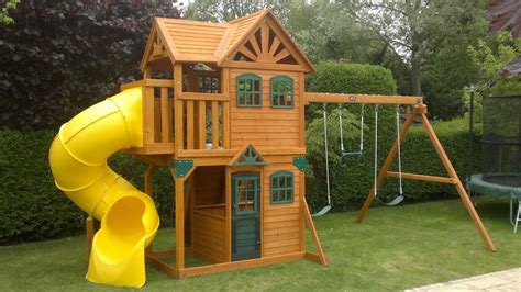 30 Smart Ways How To Build Backyard Clubhouse Ideas Simphome