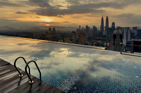 regalia suites hotel kuala lumpur review — one of the best residence apartments to see panoramic